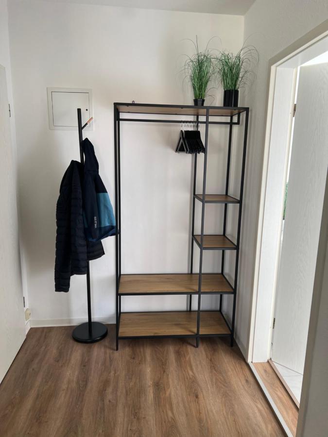 Stylische Ferienwohnung Gratis Wifi Naehe Bahnhof Zwickau Luaran gambar